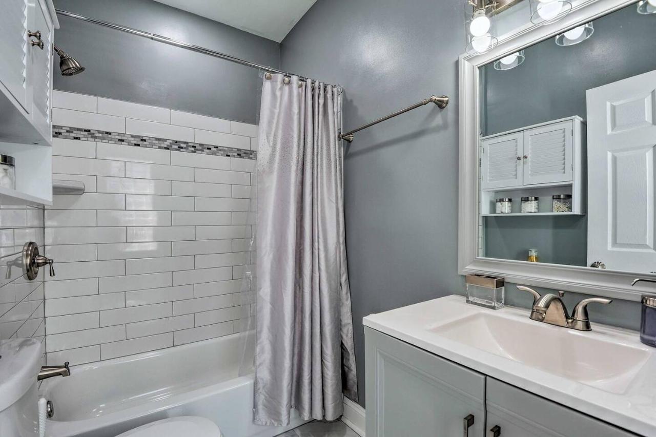 Baltimore Abode, Walk To Cross Street Market! Екстериор снимка